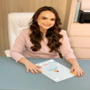 Dra Jamila Maia - Pediatra em Teixeira de Freitas