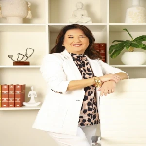 Dra. Adriane Yamamoto - Endocrinologista pediátrica - SJC