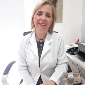 Dra. Lucia Maria Wanderley de Oliveira, Neurologista